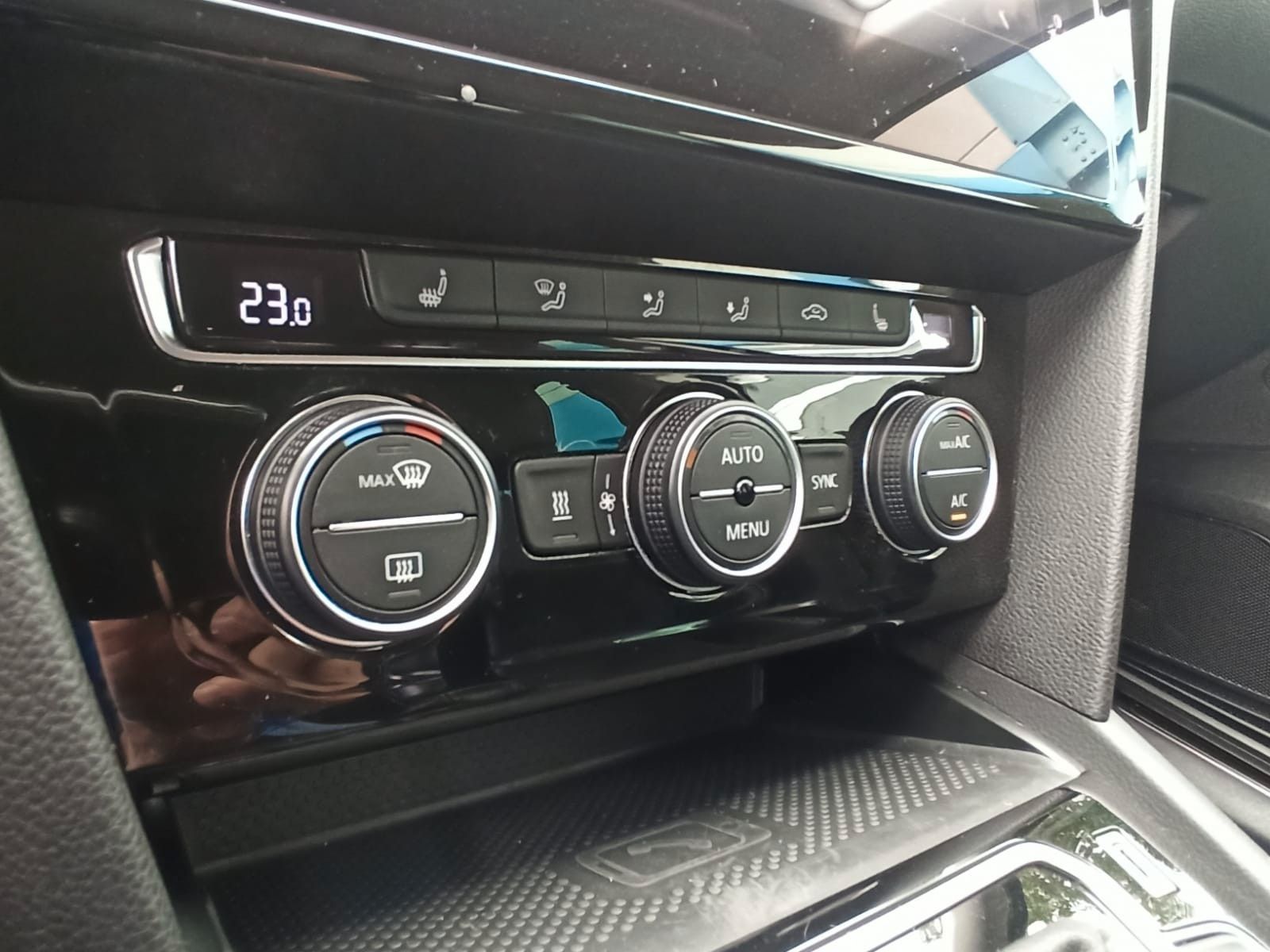 VW Passat  Variant GTE STHZG ACC AHK BUSINESS DESIGN