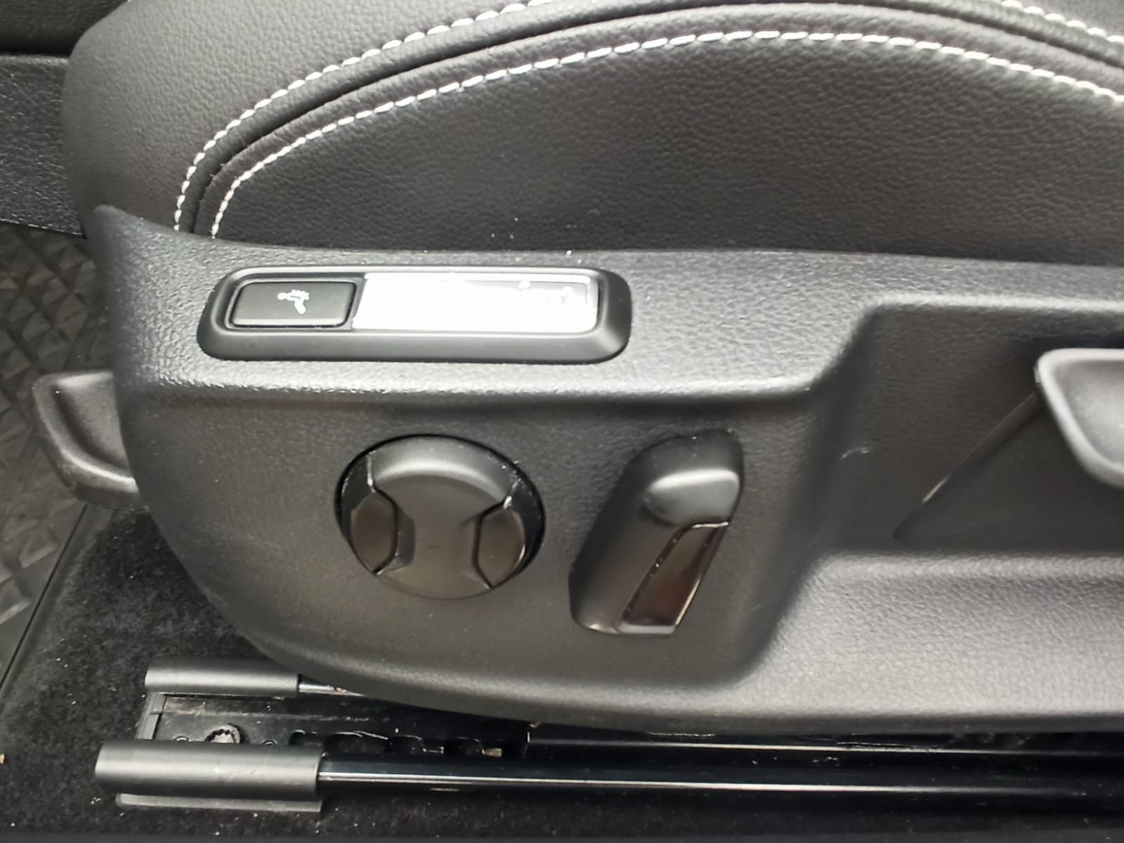VW Passat  Variant GTE STHZG ACC AHK BUSINESS DESIGN