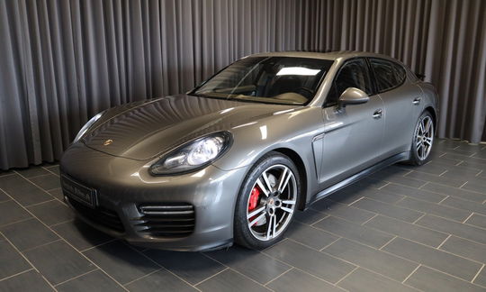 Porsche Panamera GTS 4,8 PDK 5d