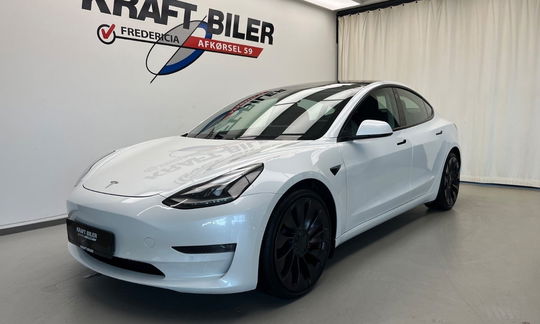 Tesla Model 3  Performance AWD 4d