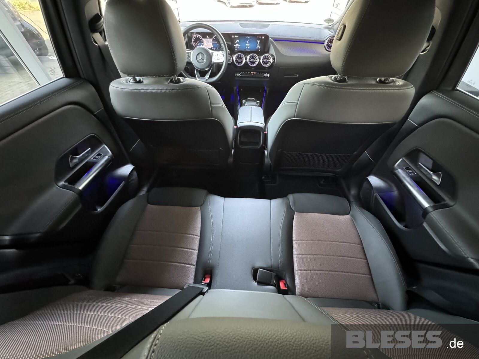 Mercedes EQA250 PROG+NAVI+KAM+TEMP+AMBI+ASSPLUSNavi/LED