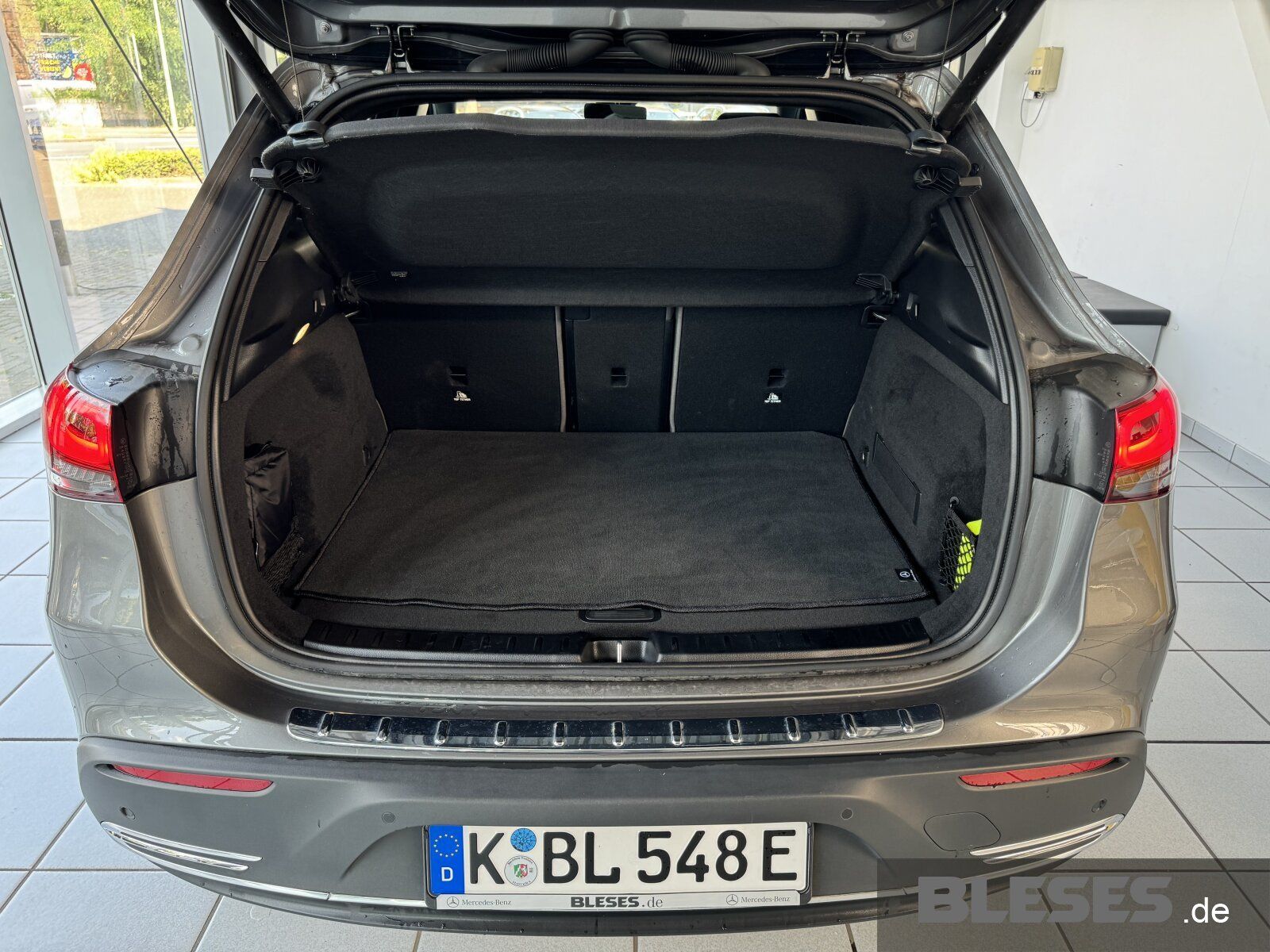 Mercedes EQA250 PROG+NAVI+KAM+TEMP+AMBI+ASSPLUSNavi/LED
