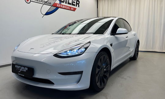 Tesla Model 3 Performance AWD 4d