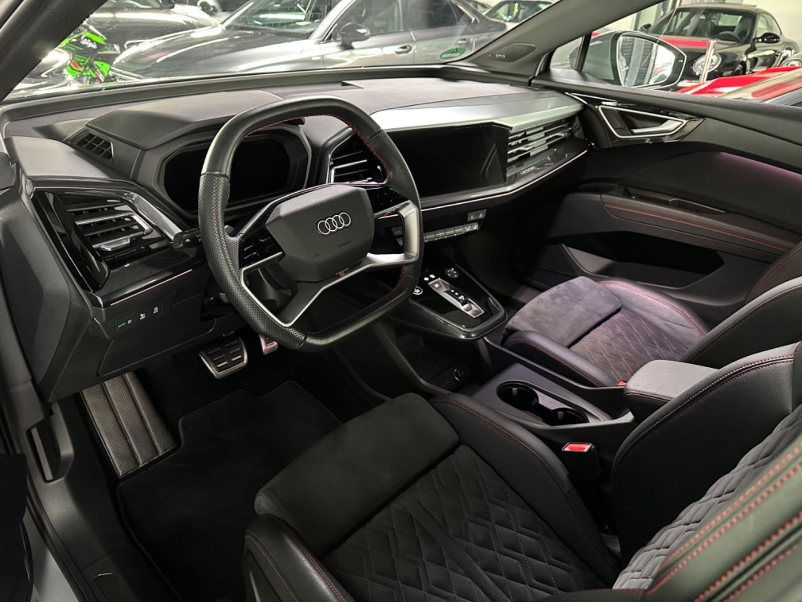 Audi Q4 Sportback 35 e-tron - S LINE / SONOS / MATRIX