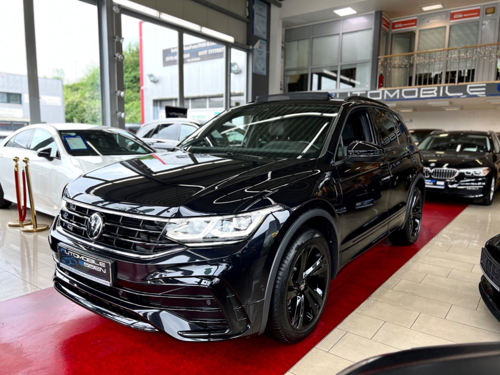 VW Tiguan R-Line eHybrid|DSG|PANORAMA|MATRIX|HEADUP