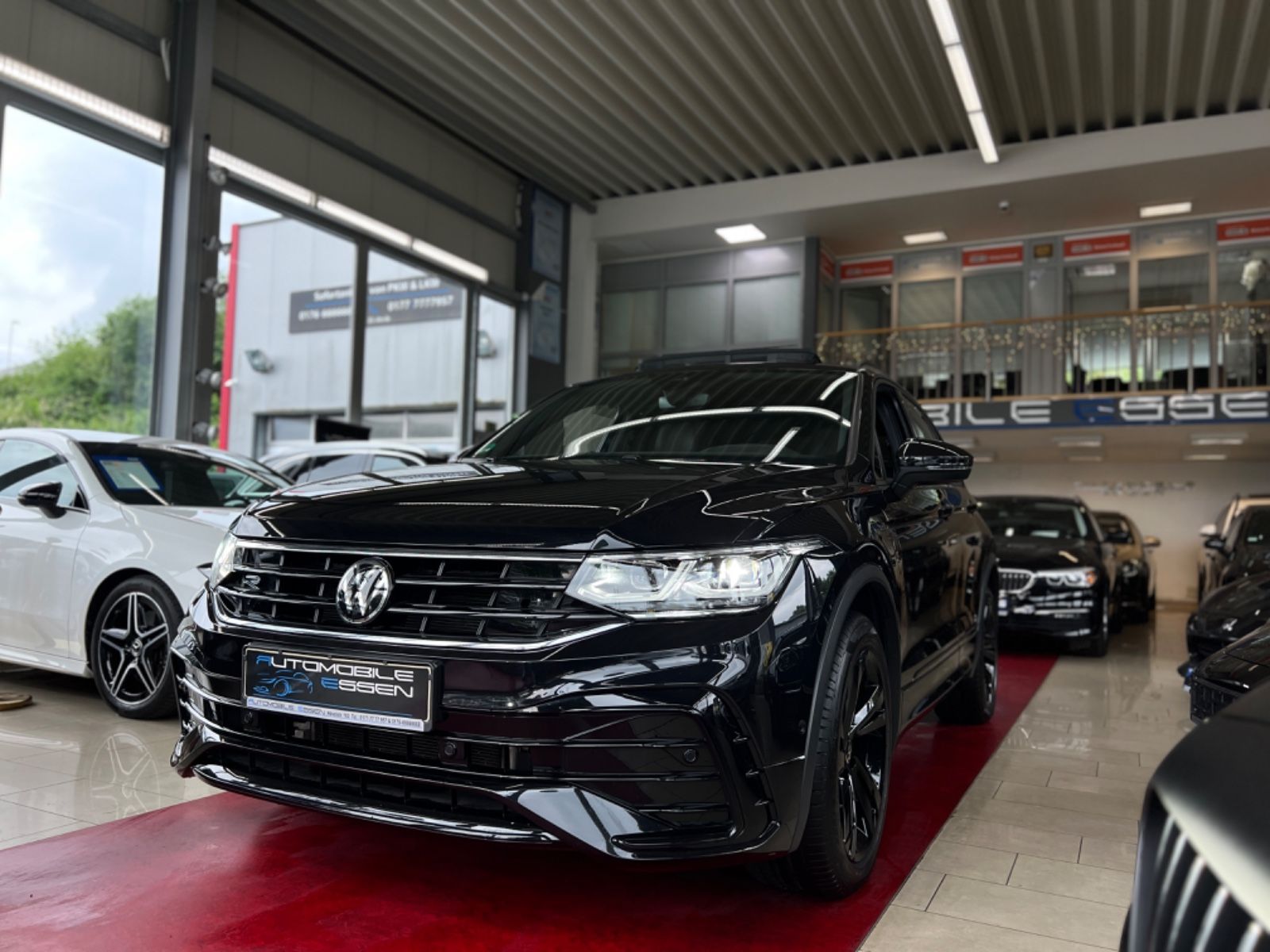 VW Tiguan R-Line eHybrid|DSG|PANORAMA|MATRIX|HEADUP