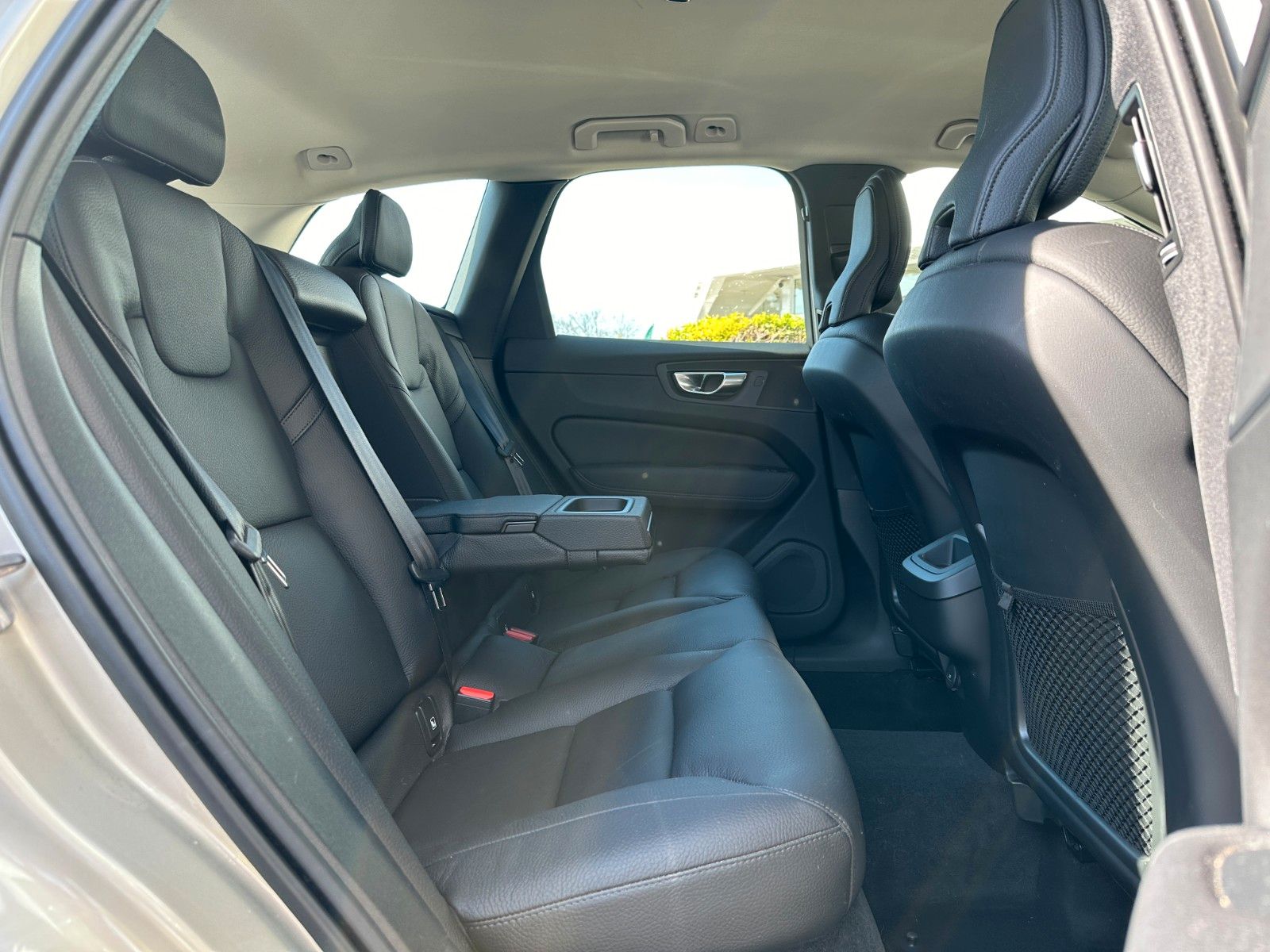 Volvo XC60 Inscription*AWD*IntelliSafePro*Licht*RFK