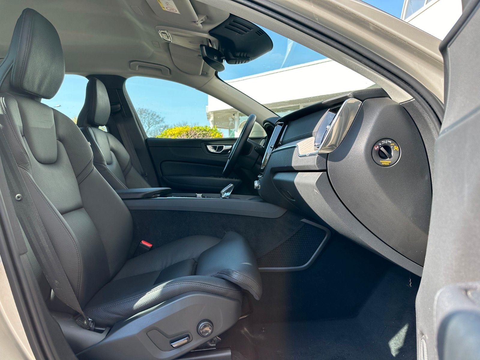 Volvo XC60 Inscription*AWD*IntelliSafePro*Licht*RFK