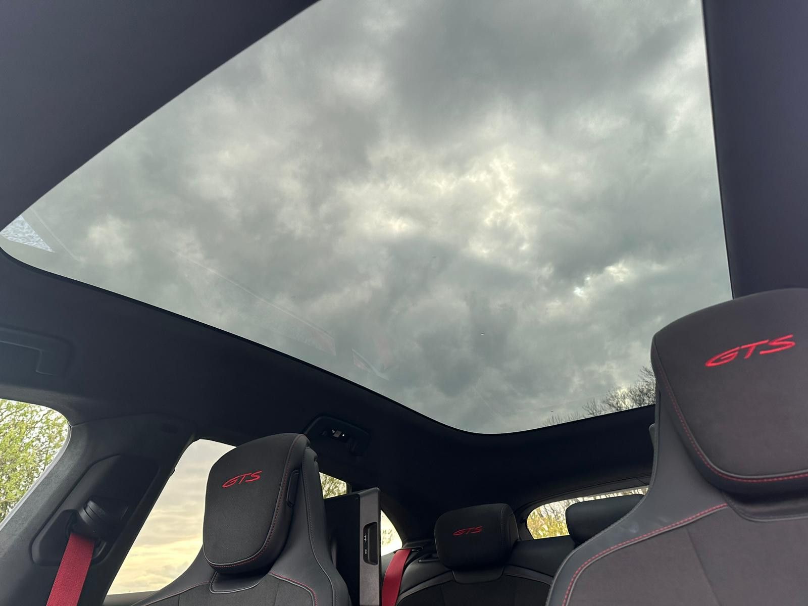 Porsche Taycan Sport Turismo GTS, Rear Seat, BOSE, 360°
