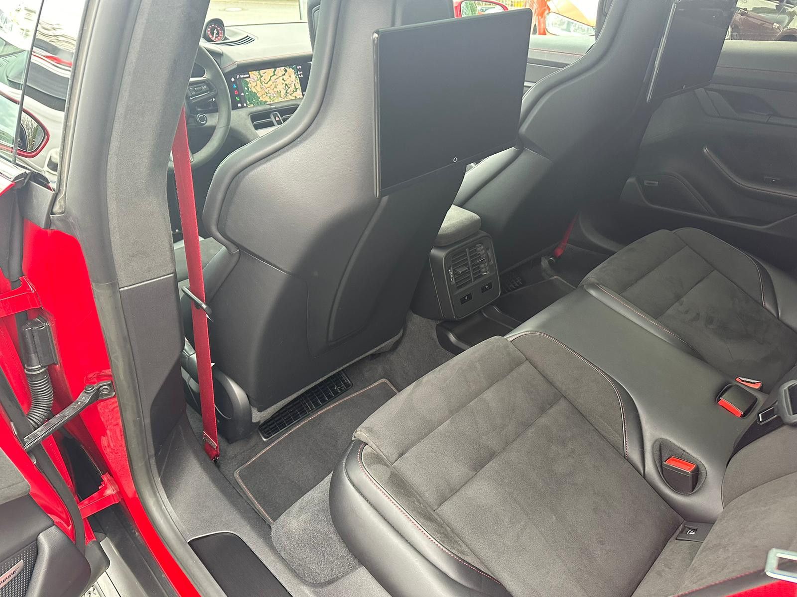 Porsche Taycan Sport Turismo GTS, Rear Seat, BOSE, 360°