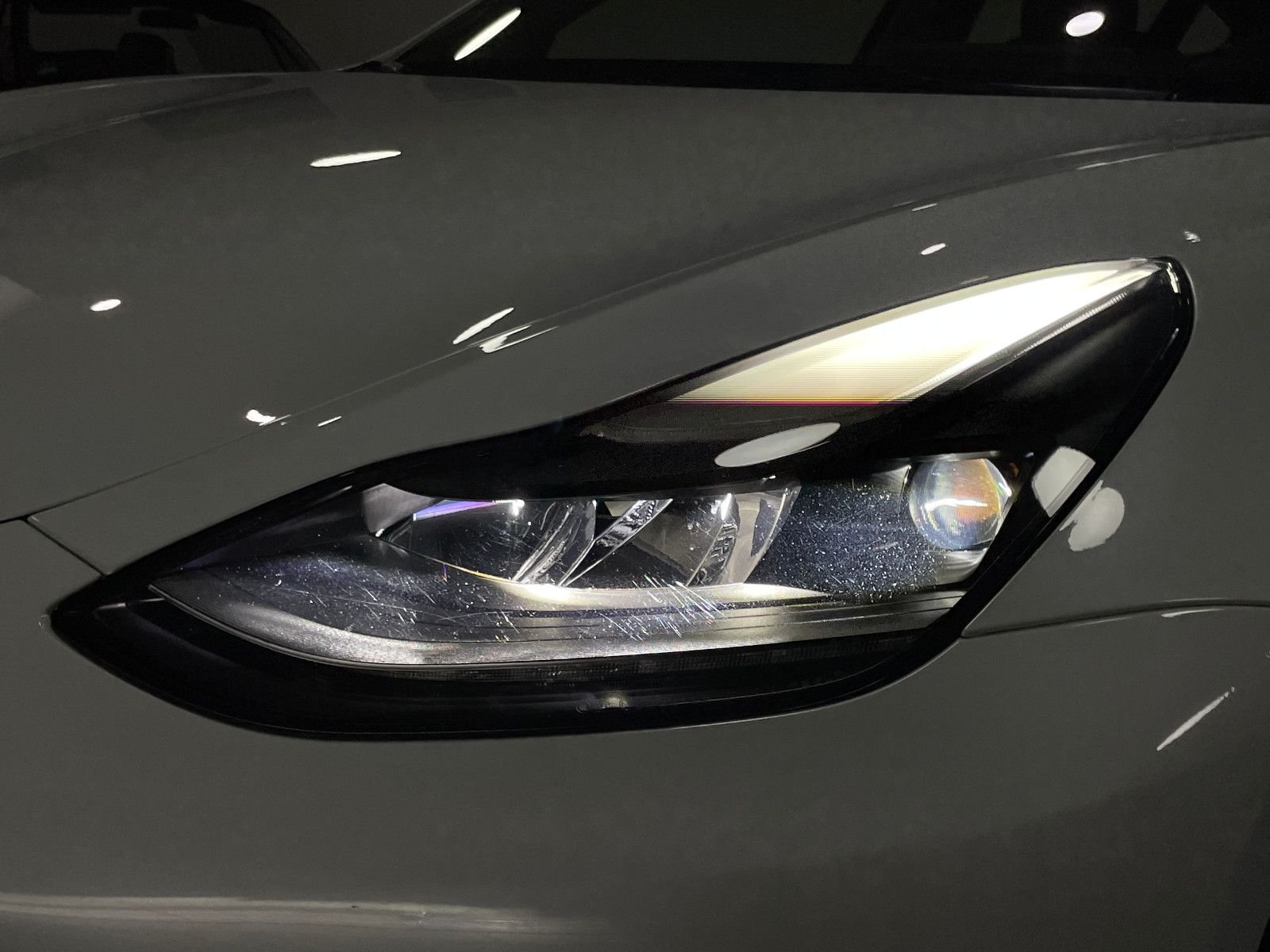 Tesla Model 3 Dualmotor Performance / 20" LED Panorama