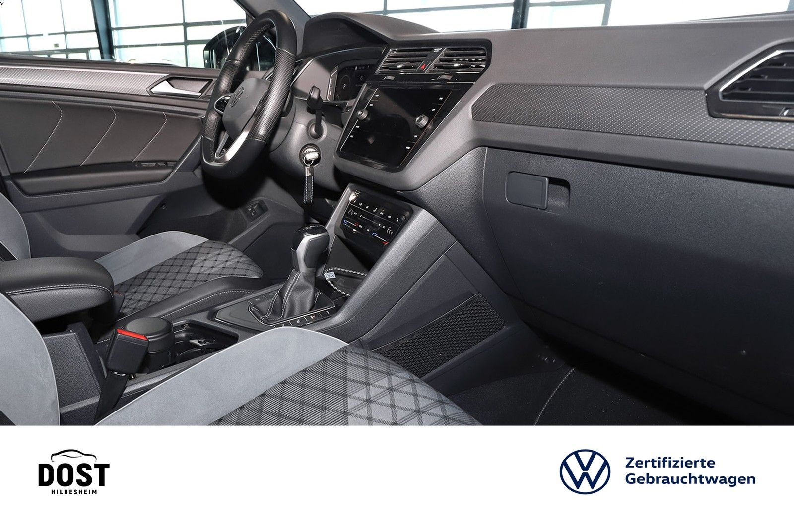 VW Tiguan 1.4 TSI eHybrid R-Line DSG NAVI+PANO+AHK