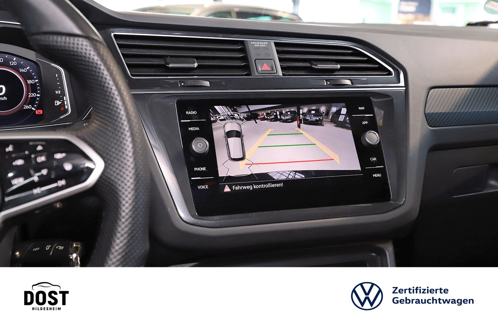 VW Tiguan 1.4 TSI eHybrid R-Line DSG NAVI+PANO+AHK