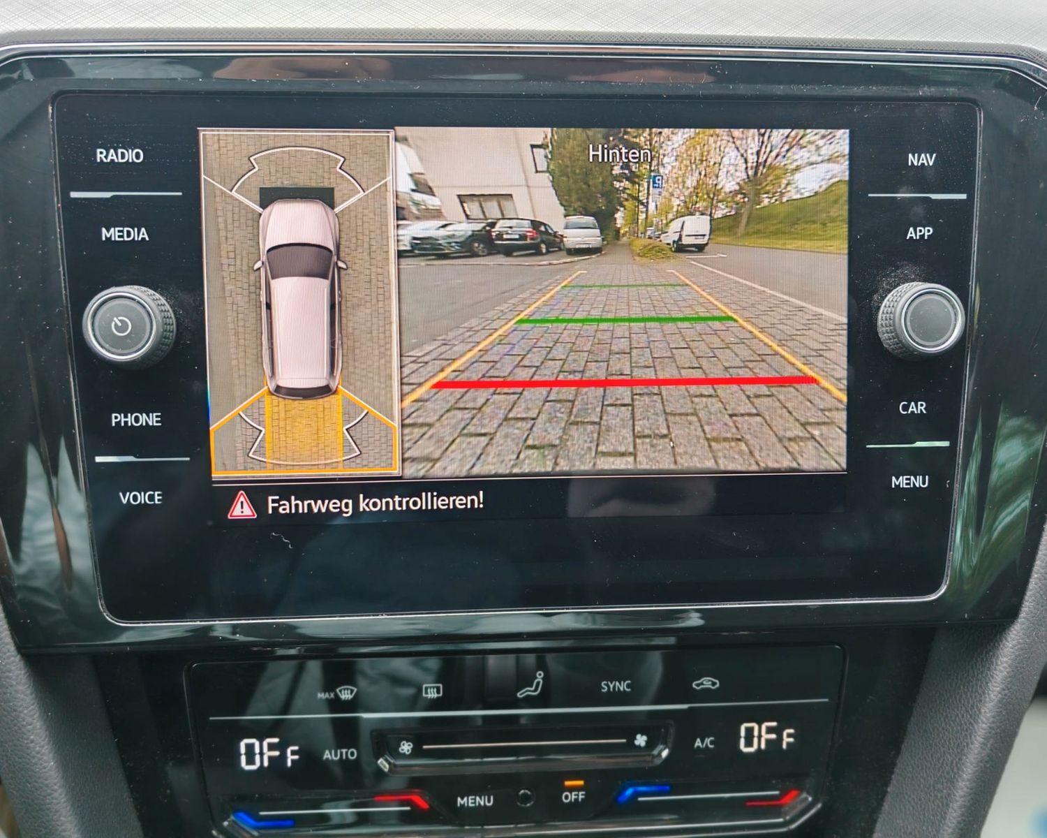 VW Passat  Variant GTE|SOH97%|T-ACC|NAVI||Kamera|LED