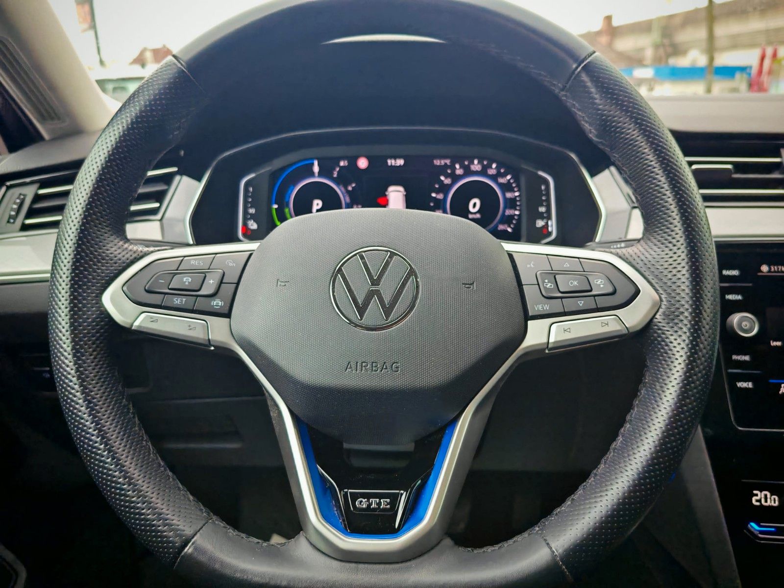 VW Passat  Variant GTE|SOH97%|T-ACC|NAVI||Kamera|LED