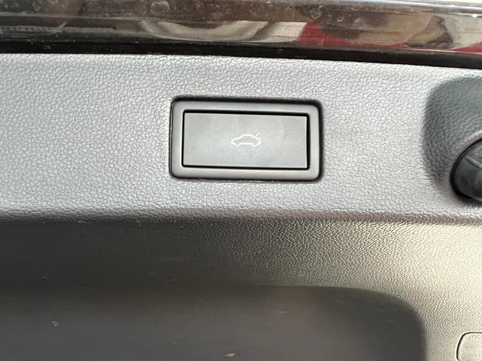 VW Arteon R SB LEDER Pano 360° MATRIX Memory