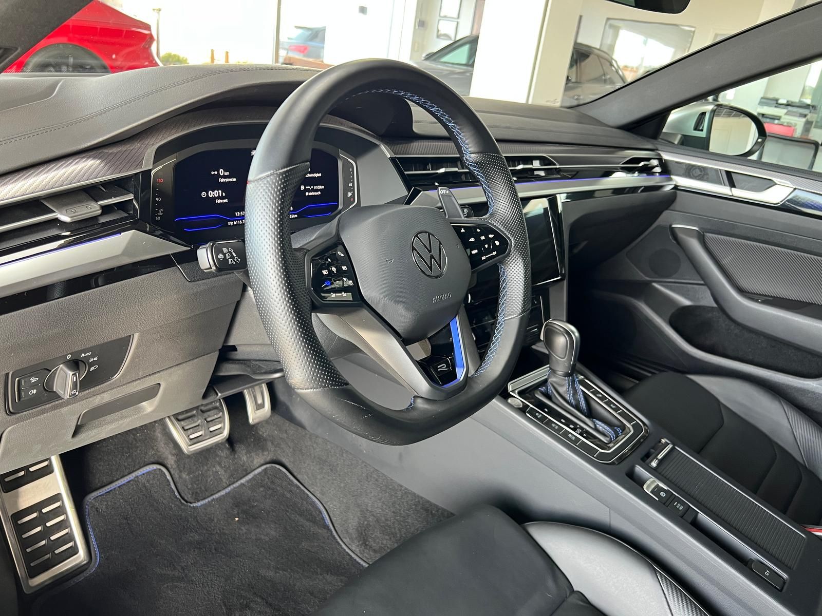 VW Arteon R SB LEDER Pano 360° MATRIX Memory