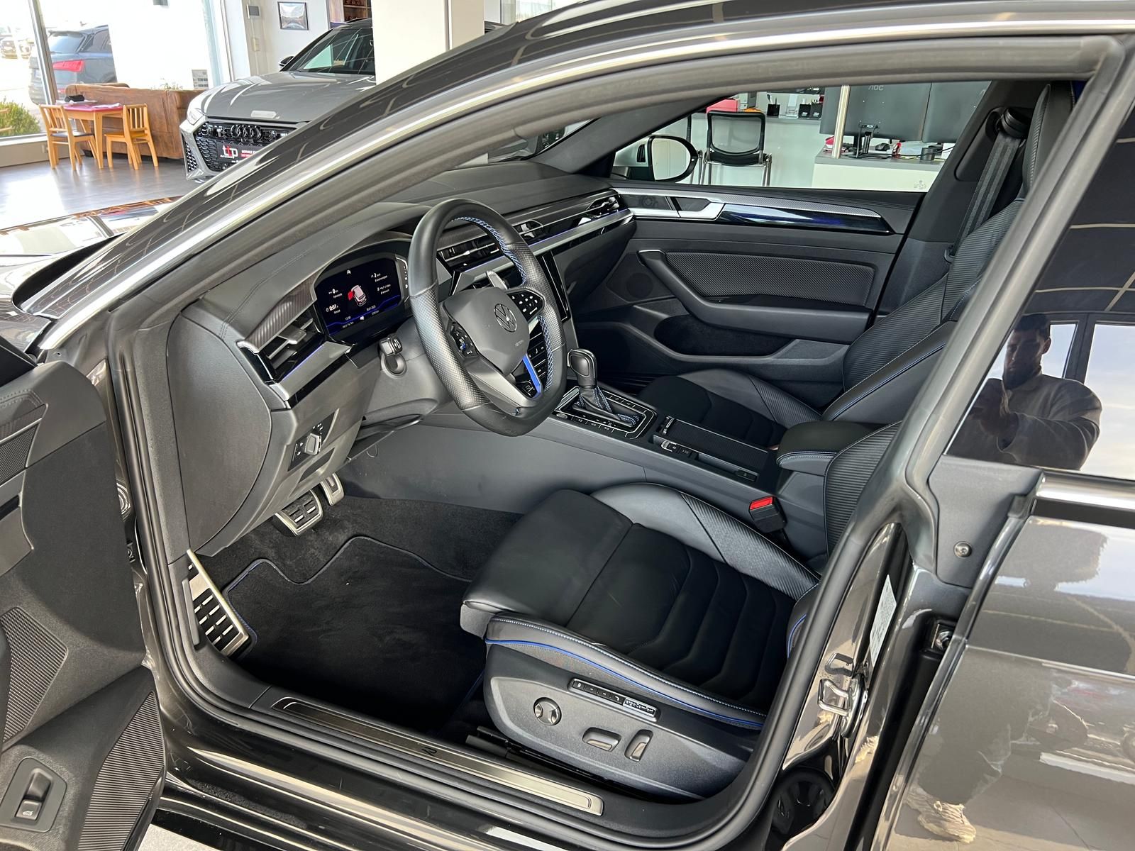 VW Arteon R SB LEDER Pano 360° MATRIX Memory
