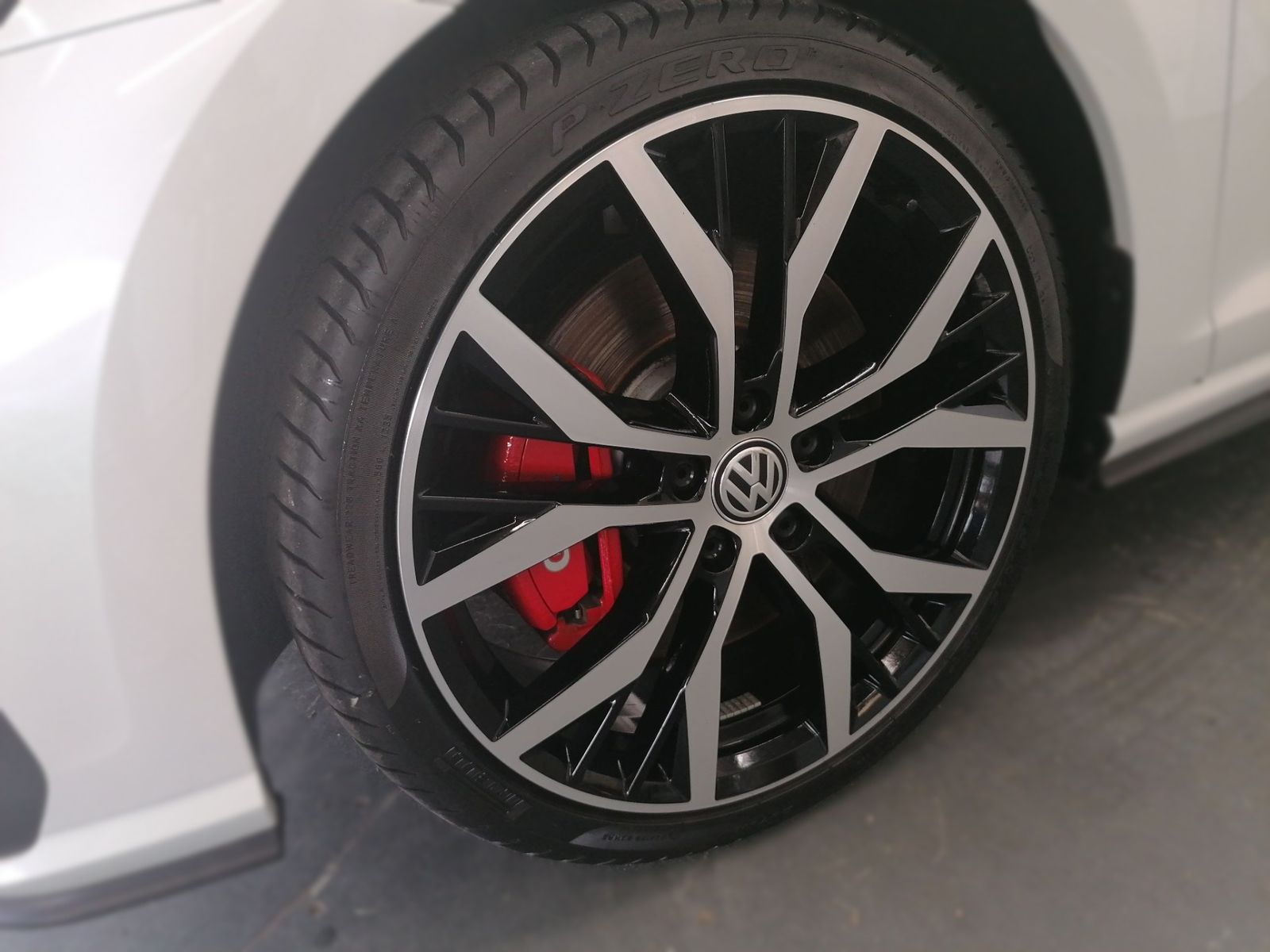 VW Golf VII GTI PERFORMANCE 2.0TSI 245PS DSG ACC.NA