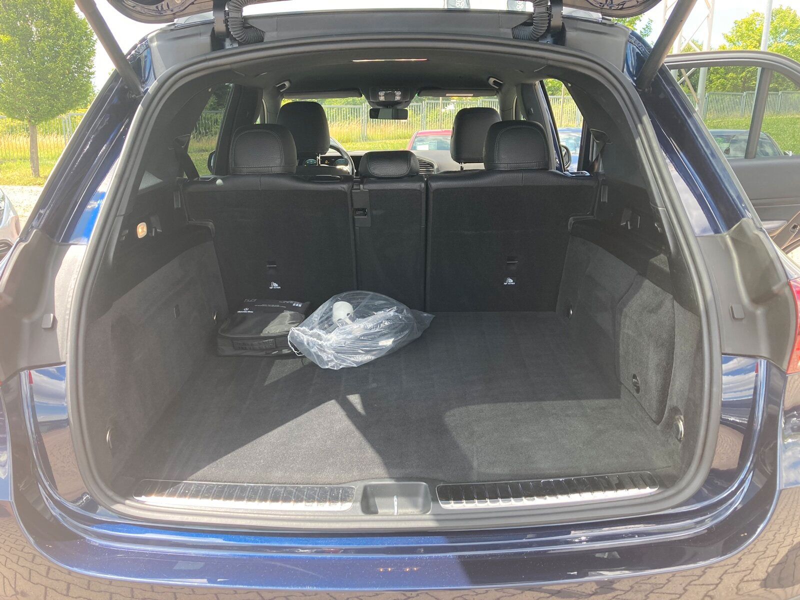 Mercedes GLE350 e 4M AMG Line Multib*Multikontur*AHK*HUD