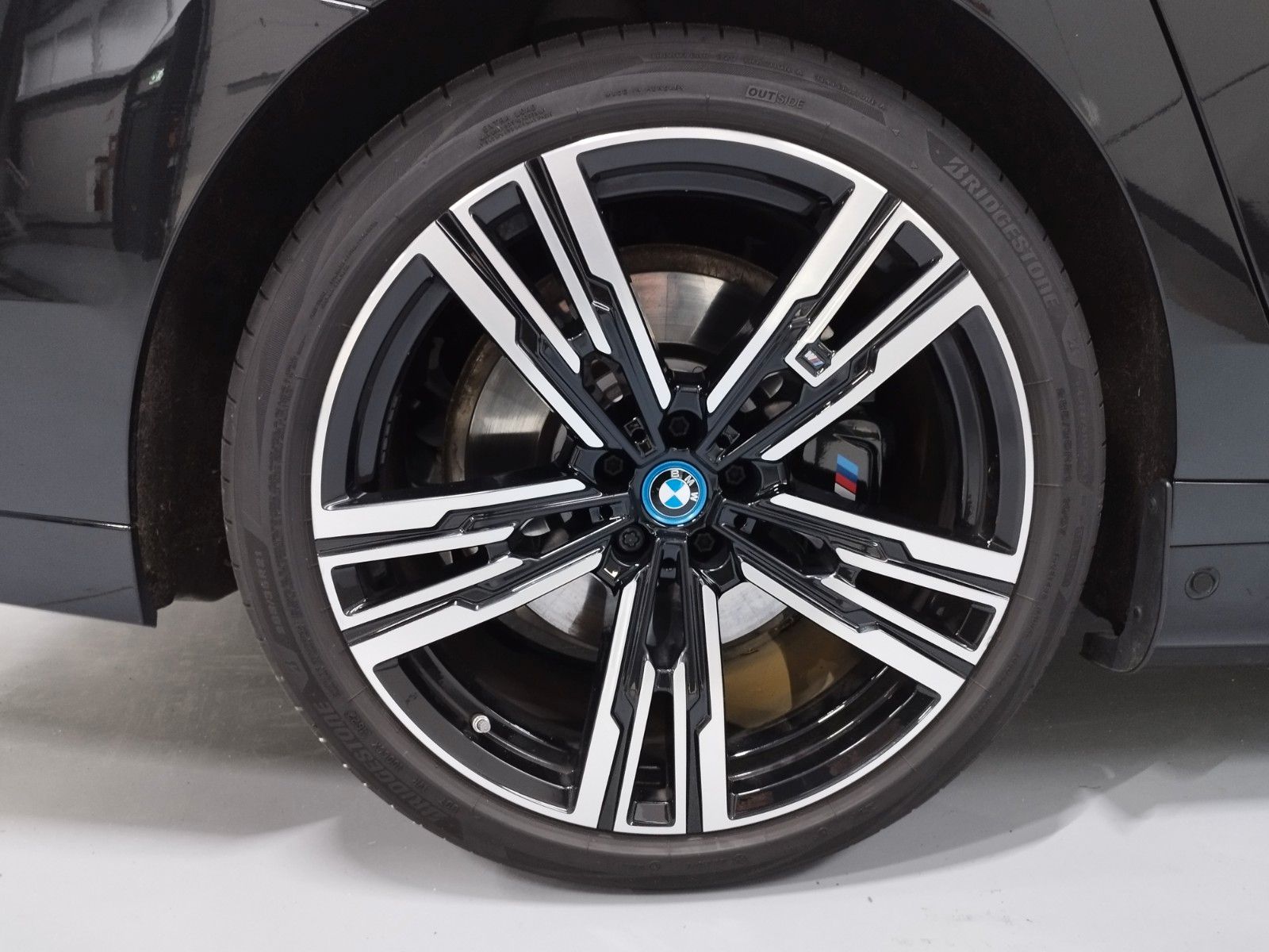 BMW xDrive 60 MSport Pro Klim-Akus-P. Fond-Enter.