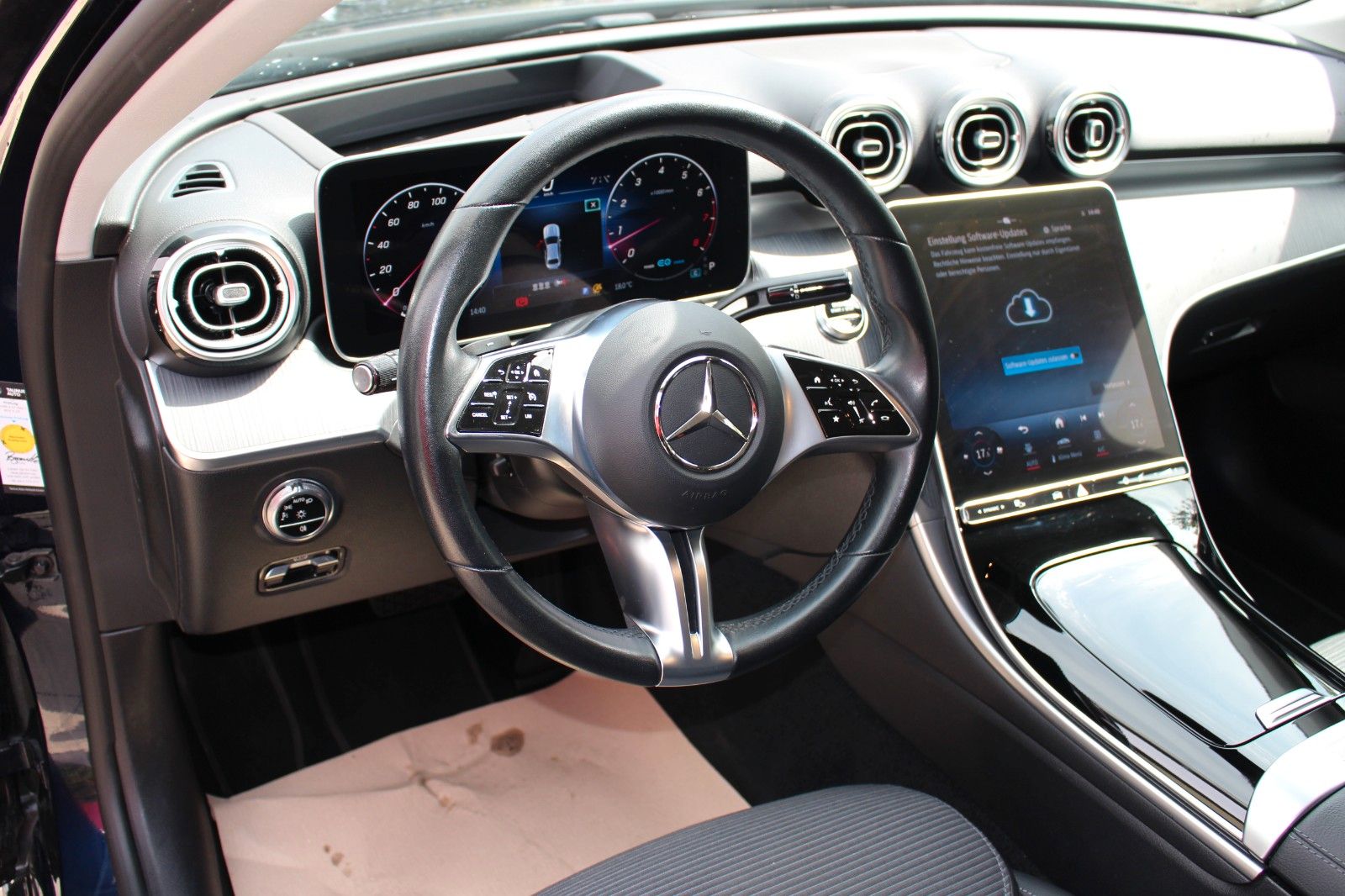 Mercedes C300 Head-Up