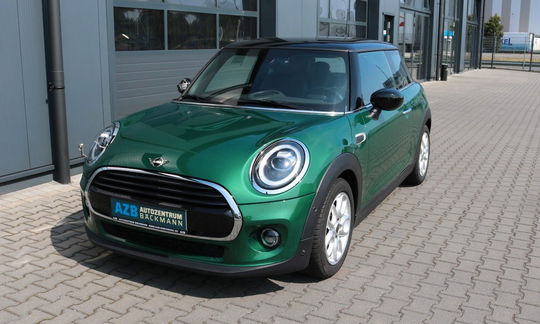 MINI Cooper BRITISH RACING GREEN