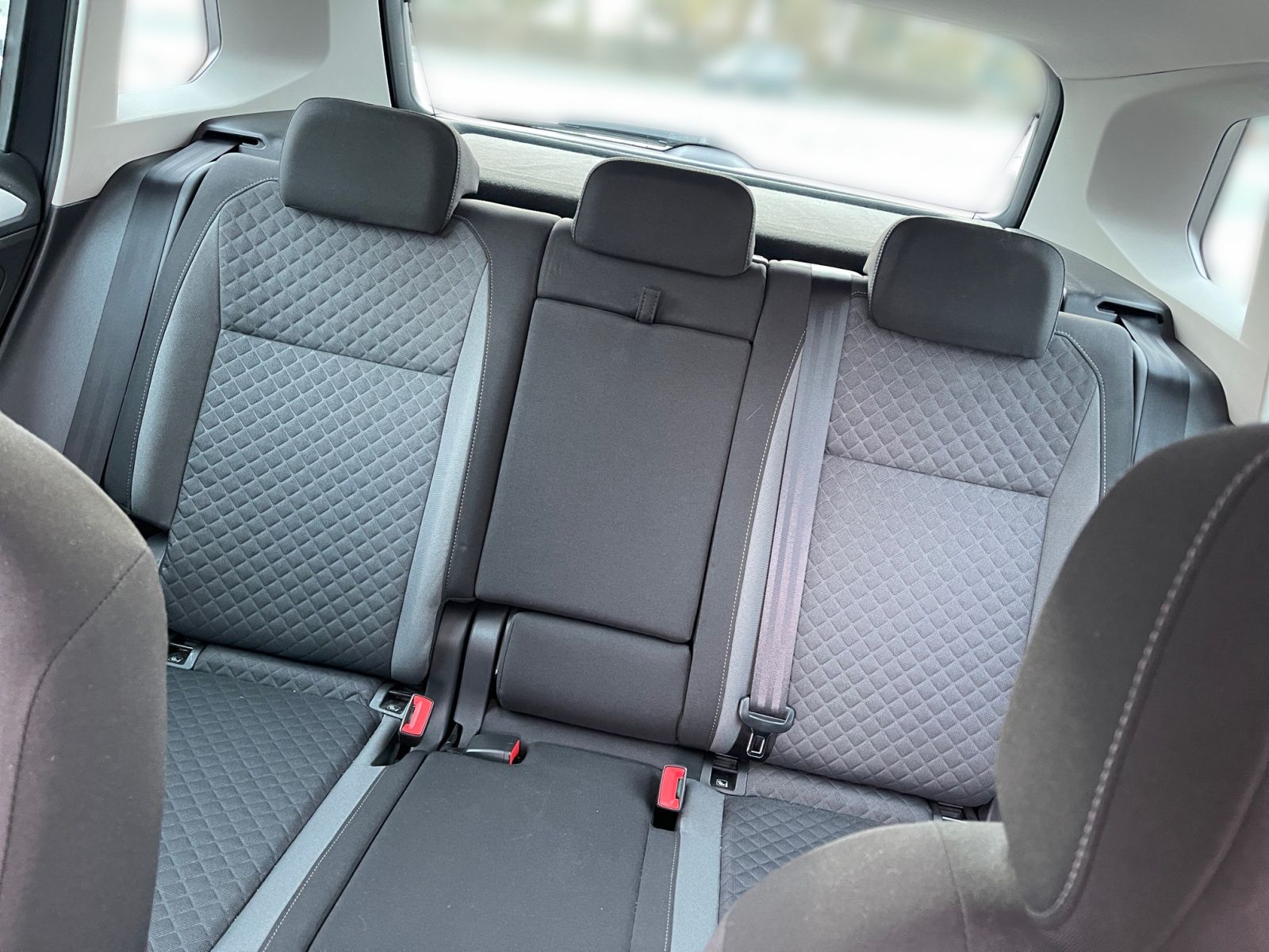 VW Tiguan 1.5 TSI BMT Comfortline ACC FLA Pano 360