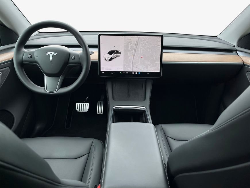 Tesla Model Y Performance Dual Motor AWD