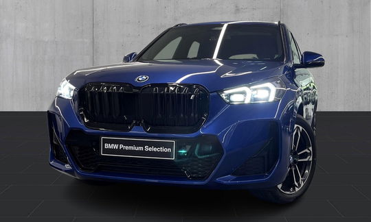 BMW iX1 xDrive30 M-Sport 5d