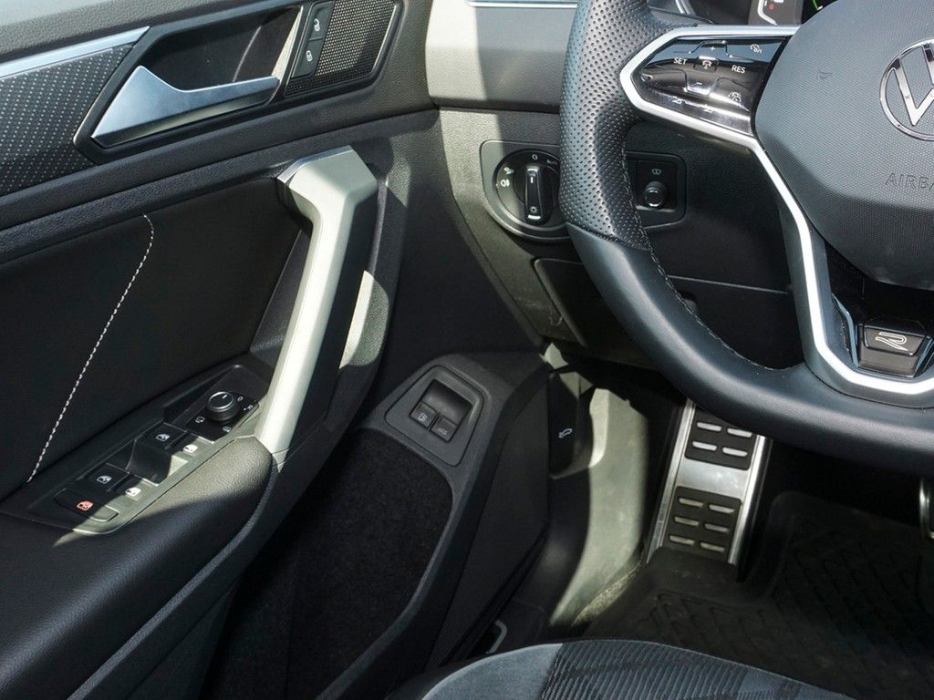 VW Tiguan 1.4 TSI eHybrid DSG R-Line AHK, Navi, WWV