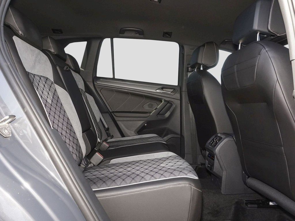 VW Tiguan 1.4 TSI eHybrid DSG R-Line AHK, Navi, WWV