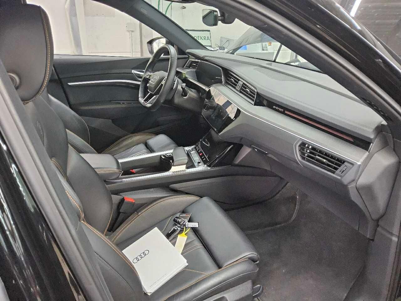 Audi e-tron E-TRON SPORTBACK 55 2x S LINE/BLACK-EDITION/21Z.