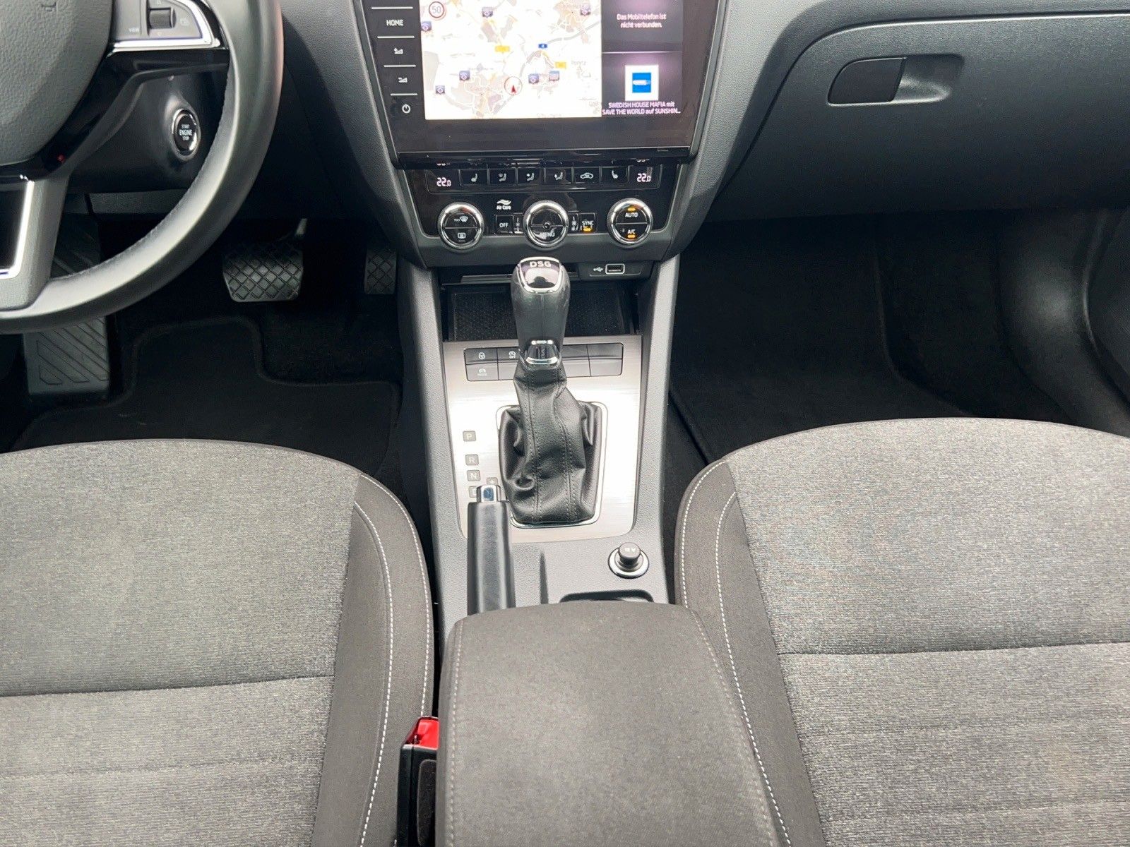 Skoda Octavia Combi Soleil 2.0TDi Pano/M&S/Navi/DSG