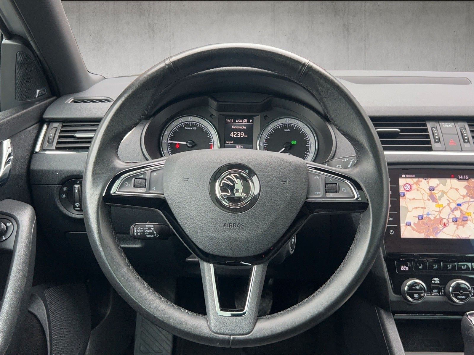 Skoda Octavia Combi Soleil 2.0TDi Pano/M&S/Navi/DSG