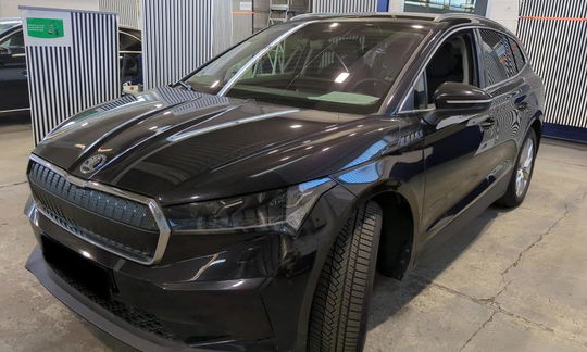 Skoda Enyaq 80 iV Plus Suite 5d