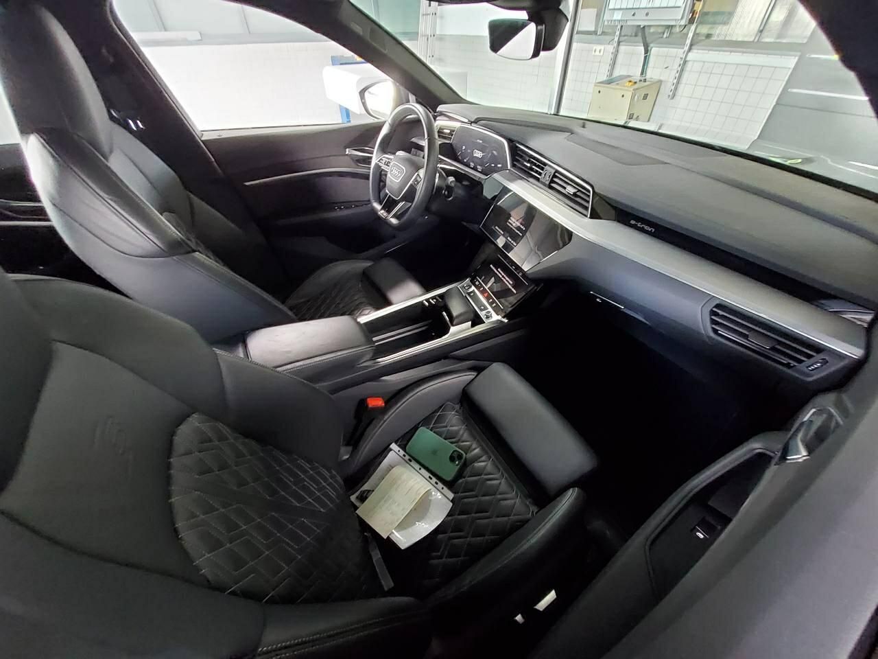 Audi e-tron E-TRON 50 2x S LINE/BLACK/21Z./S-SITZE/MATRIX/VC