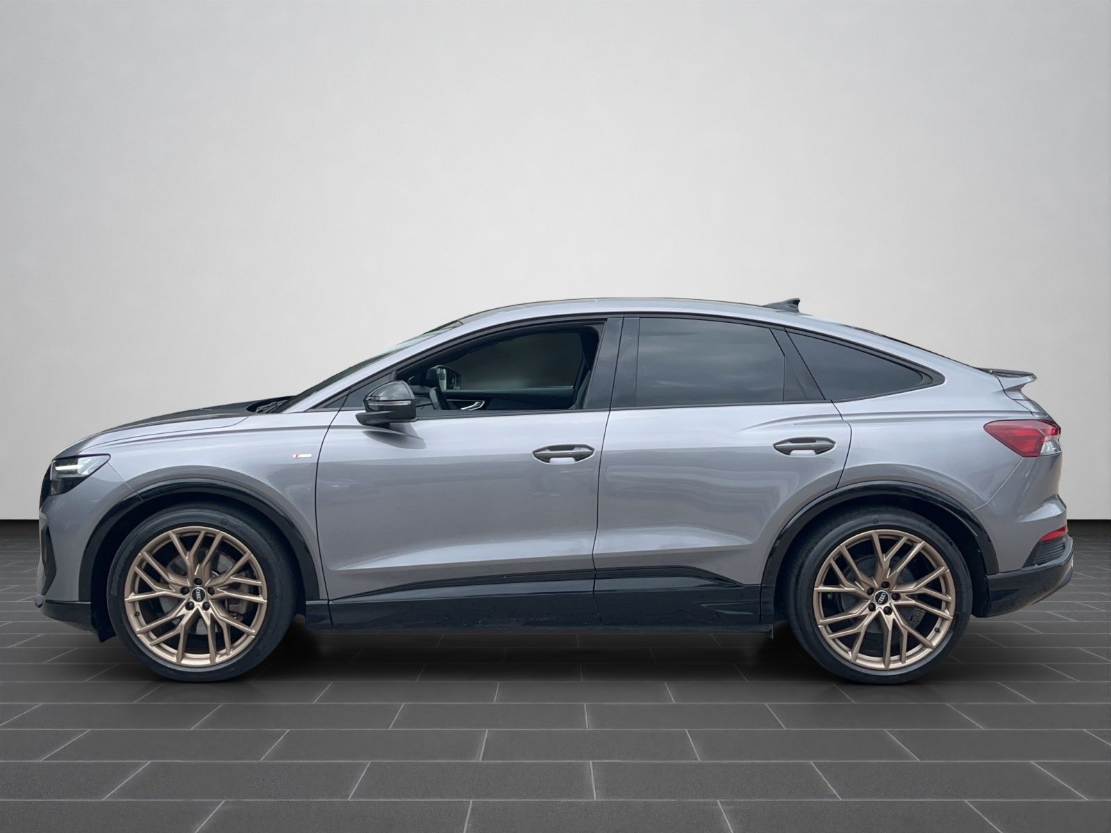 Audi Q4  Sportback e-tron 50 S-LINE KAMERA MATRIX-LED