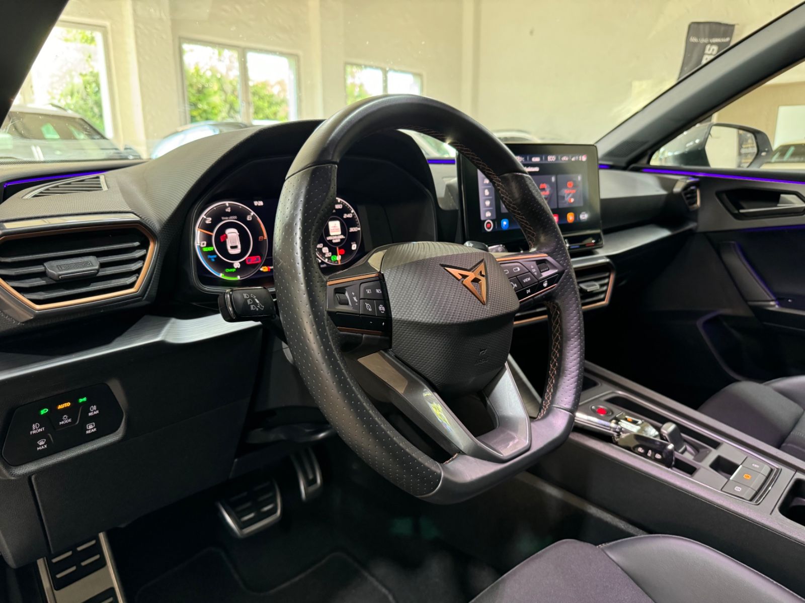 Cupra Leon Sportstourer VZ e-Hybrid/GRA/PDC/LED/19"