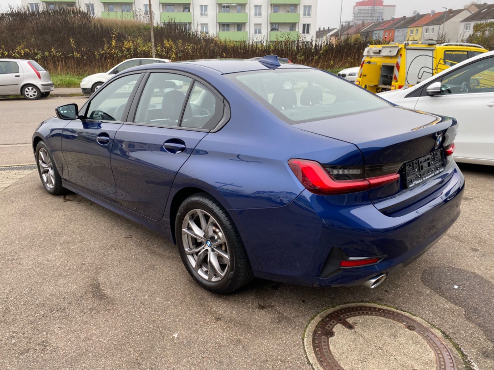 BMW 330i Sport Line