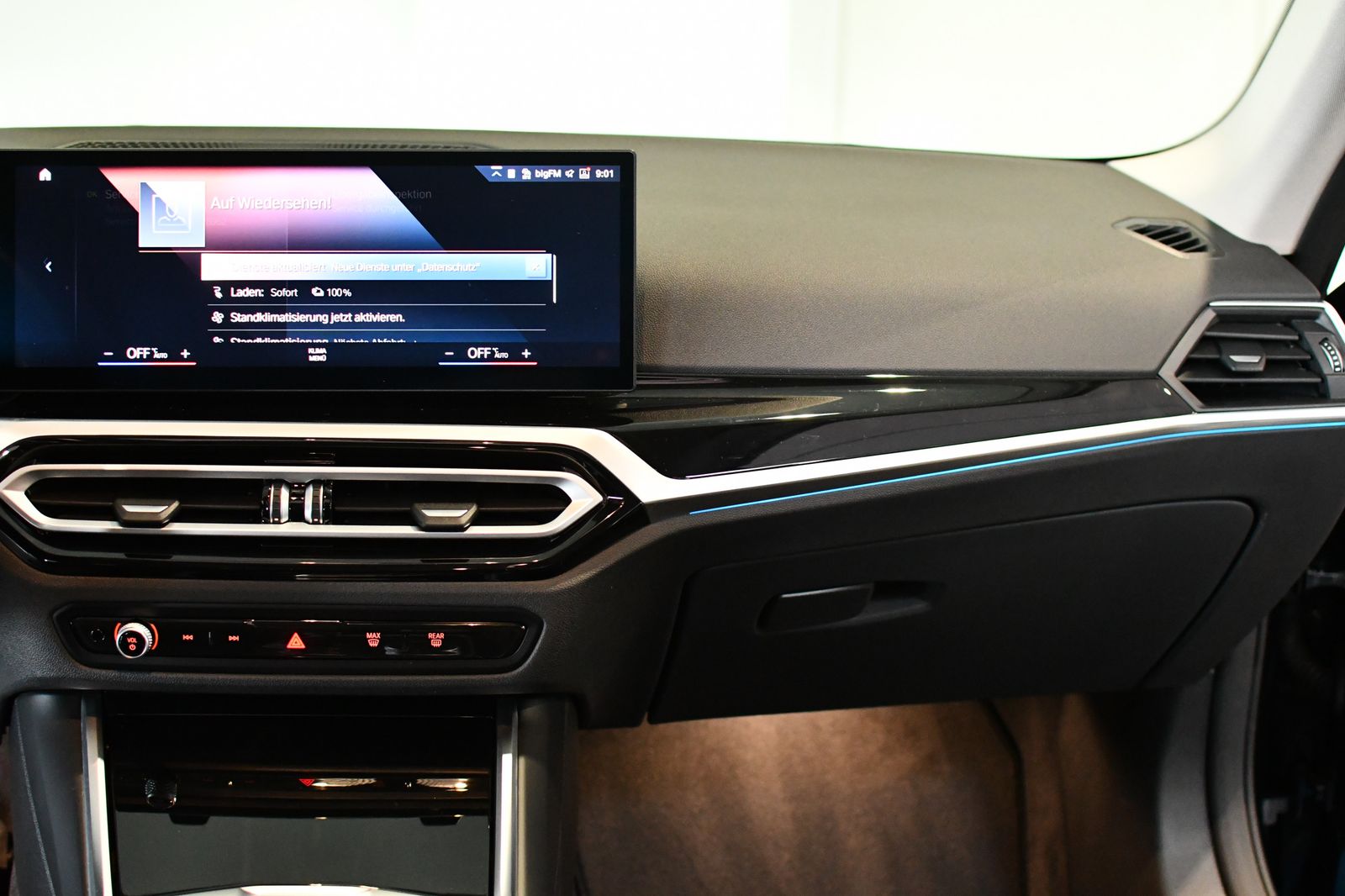 BMW i4 35 eDrive Sport Sitze AHK Laser GSD ACC HUD
