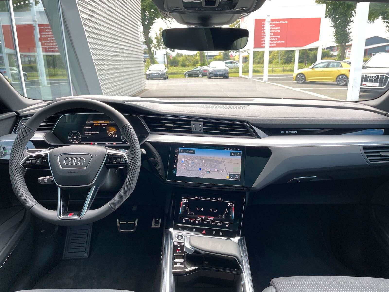 Audi Q8  e-tron Sportback 55 quattro S line Assistenzp