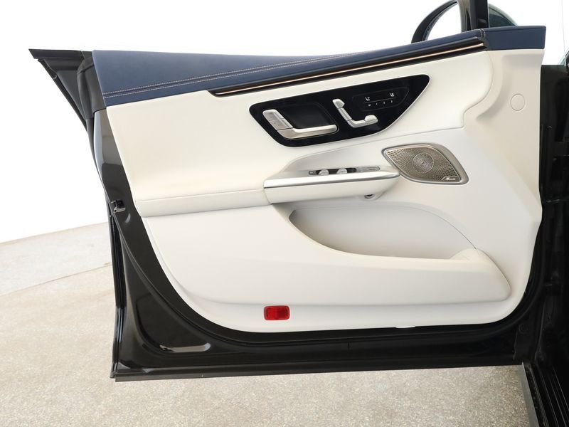 Mercedes EQE43 AMG 4M / Prem Plu / HYPERSCREEN / L.Beige