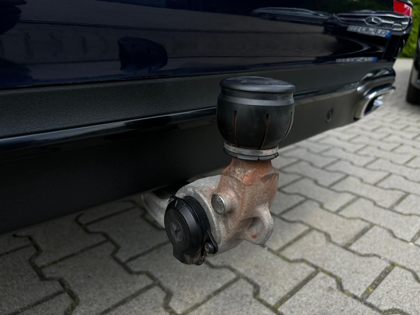 Mercedes E220 T d 9G Avantg. AHK LED WIDE Kamera Ambient