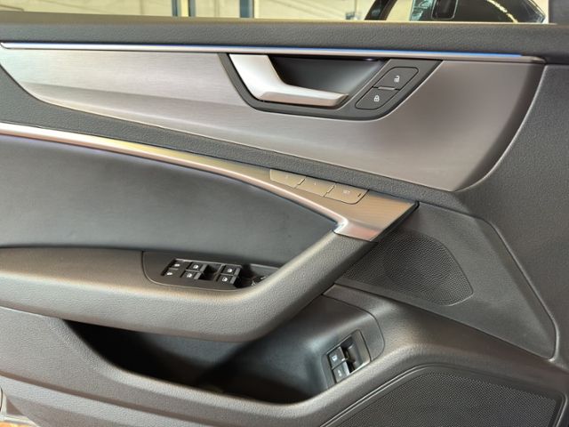 Audi A6 Avant 55+TFSI e+SPORT+LEDER +MATRIX+PANO+