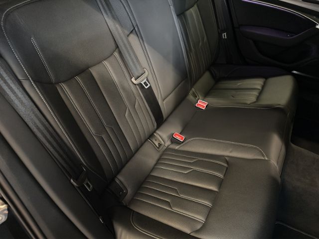 Audi A6 Avant 55+TFSI e+SPORT+LEDER +MATRIX+PANO+