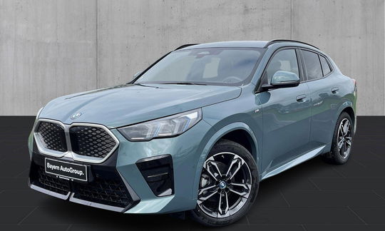 BMW iX2 eDrive20 Fully Charged M-Sport 5d