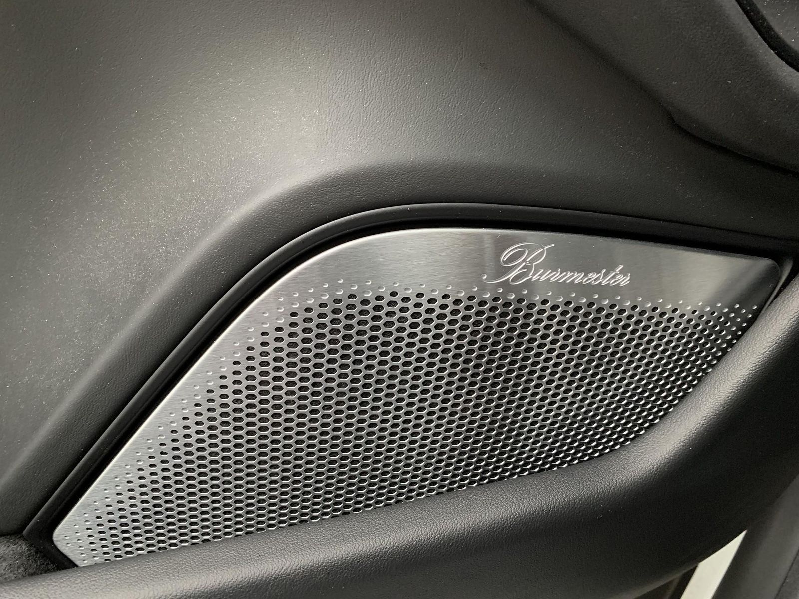 Porsche Taycan Turbo S Mod.23 Burmester+Sitzklima+Inno