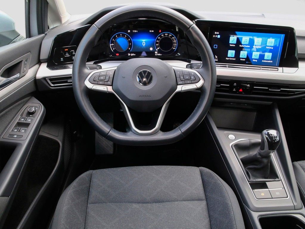 VW Golf VIII 1.0 TSI Life Navi/LED/SHZ