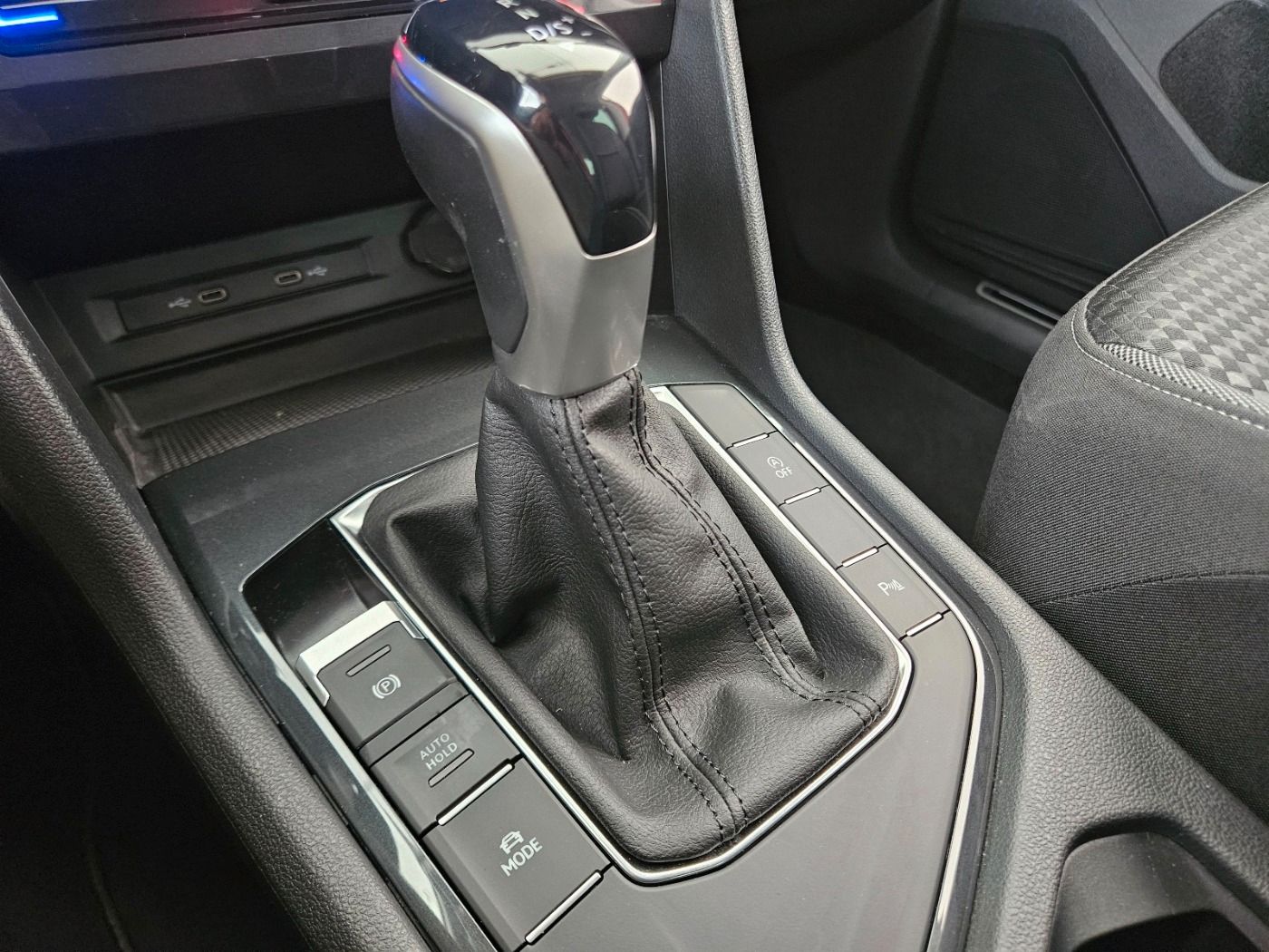 VW Tiguan Active Life 2.0 TDI 150 PS DSG Standheizu